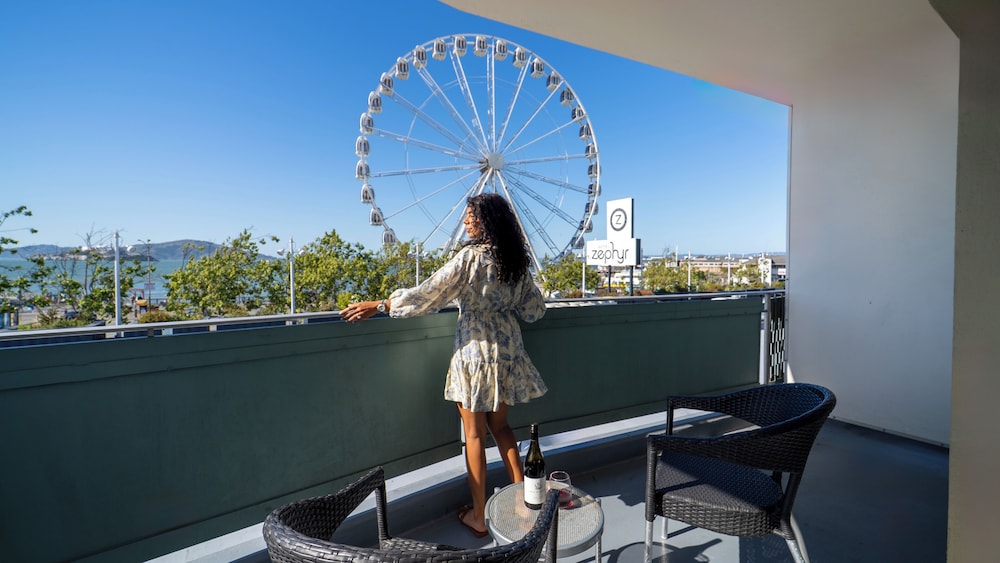 Hotel Zephyr San Francisco — Hotel rooms in San Francisco, California