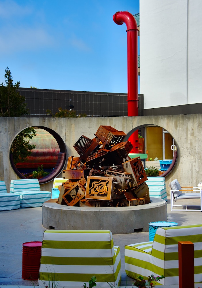 Hotel Zephyr San Francisco — Hotel building in San Francisco, California