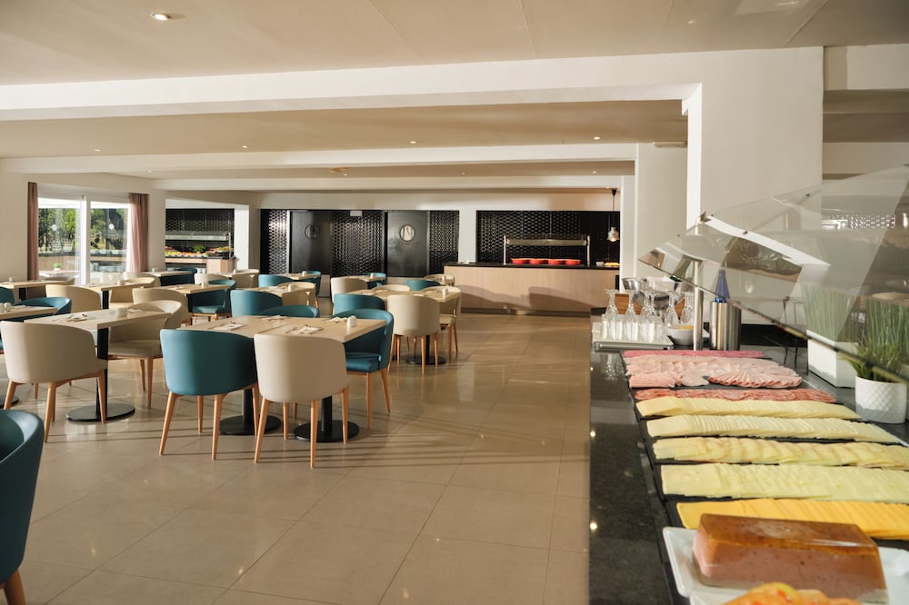 BQ Apolo Hotel — Restaurant & bars in Playa de Palma, Balearic Islands