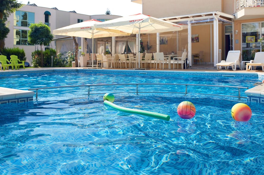 Karlovo Hotel — Swimming pool in Sunny Beach, Burgas Region