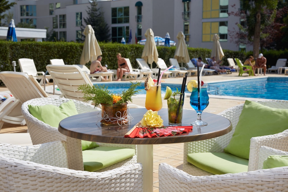 Karlovo Hotel — Swimming pool in Sunny Beach, Burgas Region