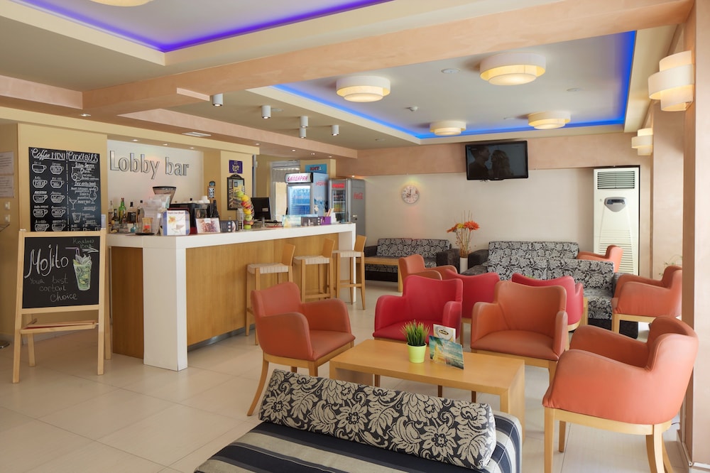 Karlovo Hotel — Restaurant & bars in Sunny Beach, Burgas Region