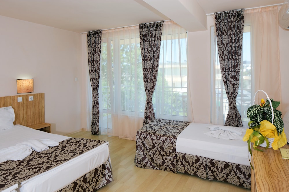 Karlovo Hotel — Hotel rooms in Sunny Beach, Burgas Region