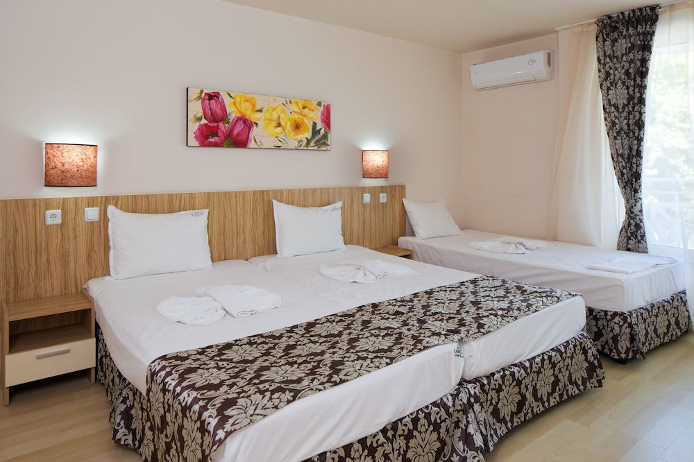 Karlovo Hotel — Hotel rooms in Sunny Beach, Burgas Region