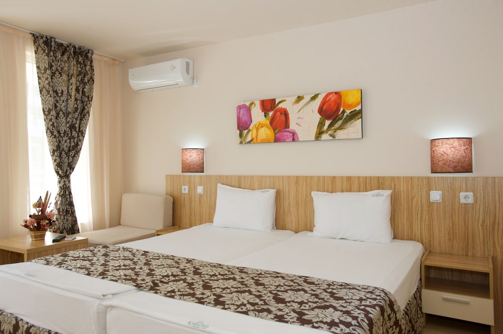 Karlovo Hotel — Hotel rooms in Sunny Beach, Burgas Region