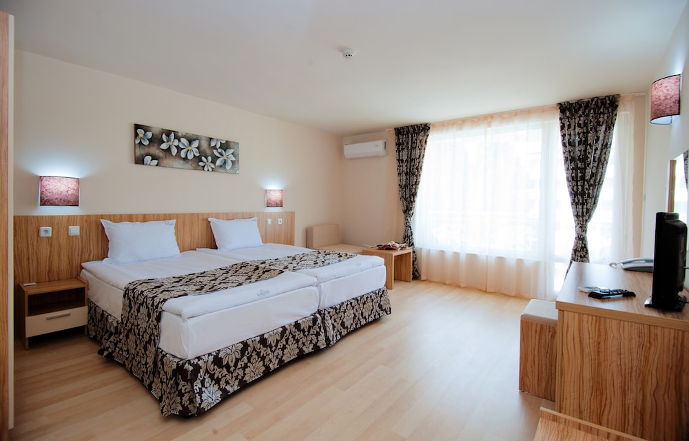Karlovo Hotel — Hotel rooms in Sunny Beach, Burgas Region