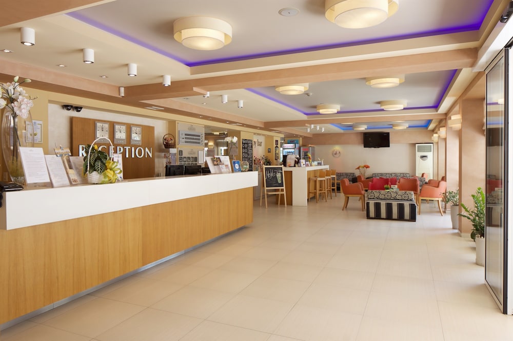 Karlovo Hotel — Restaurant & bars in Sunny Beach, Burgas Region