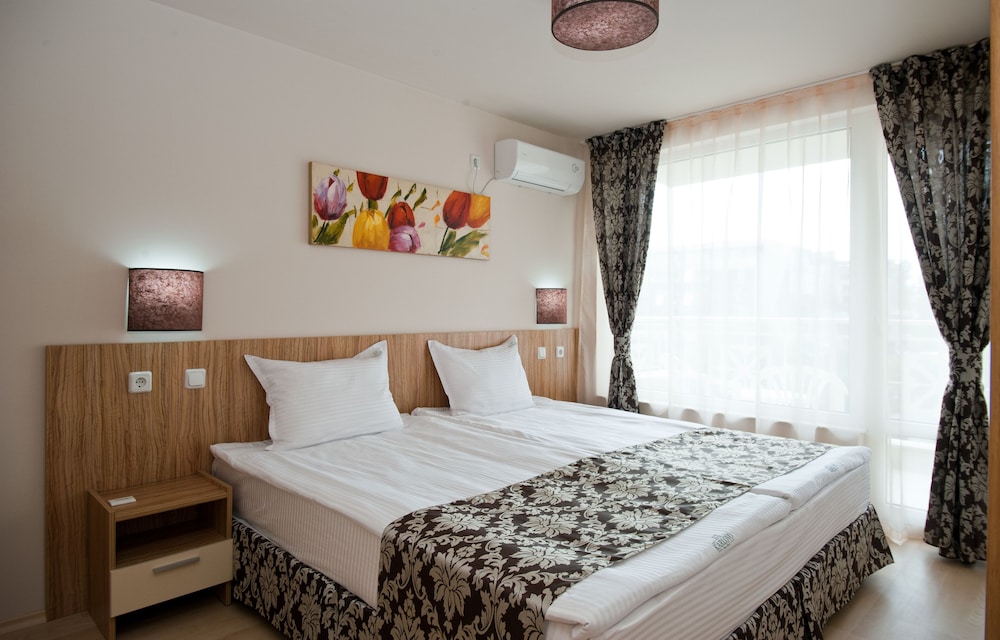 Karlovo Hotel — Hotel rooms in Sunny Beach, Burgas Region