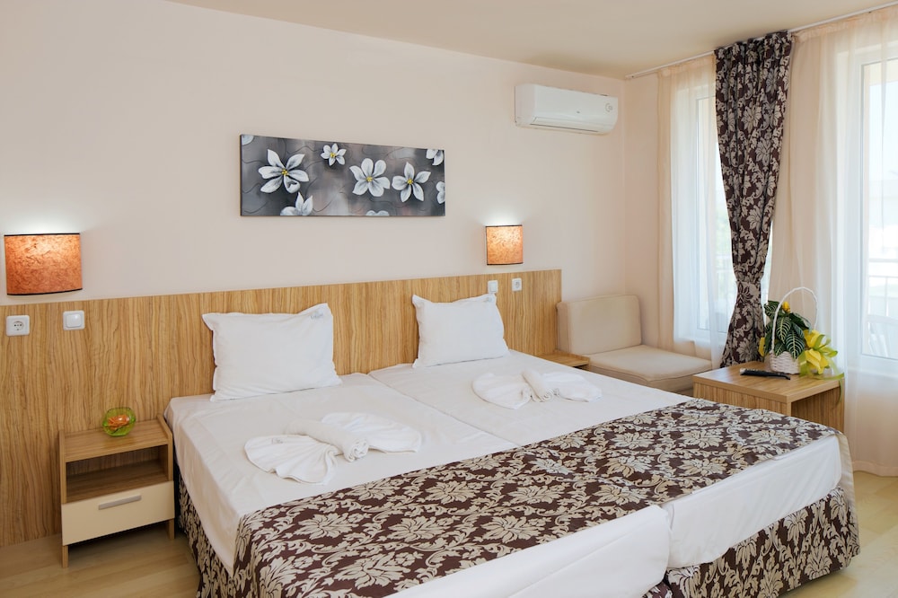 Karlovo Hotel — Hotel rooms in Sunny Beach, Burgas Region