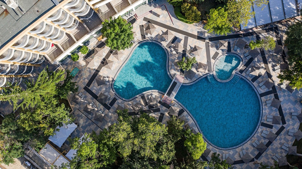 HVD Club Hotel Bor - Ultra All Inclusive — Swimming pool in Sunny Beach, Burgas Region