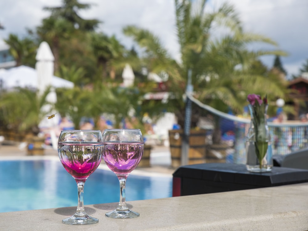 Smartline Meridian Hotel — Restaurant in Sunny Beach, Burgas Region