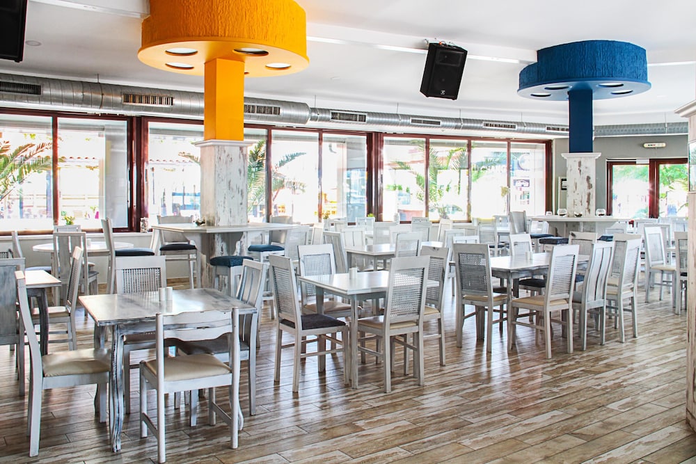 Smartline Meridian Hotel — Restaurant in Sunny Beach, Burgas Region