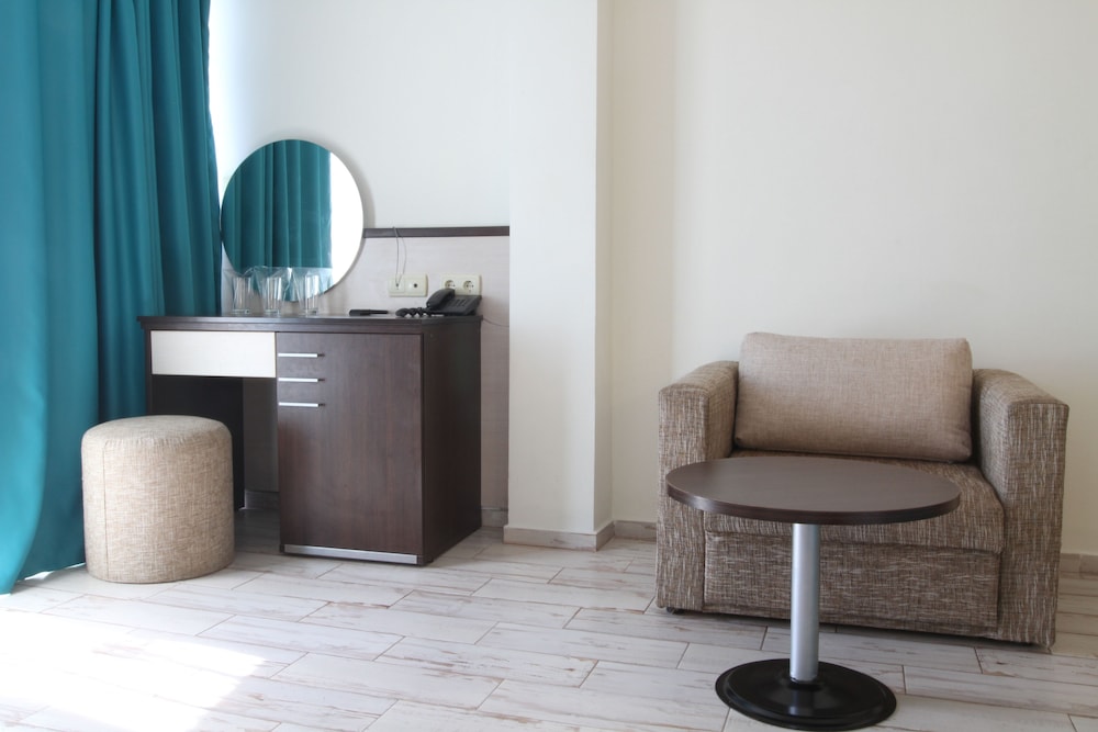 Smartline Meridian Hotel — Rooms in Sunny Beach, Burgas Region