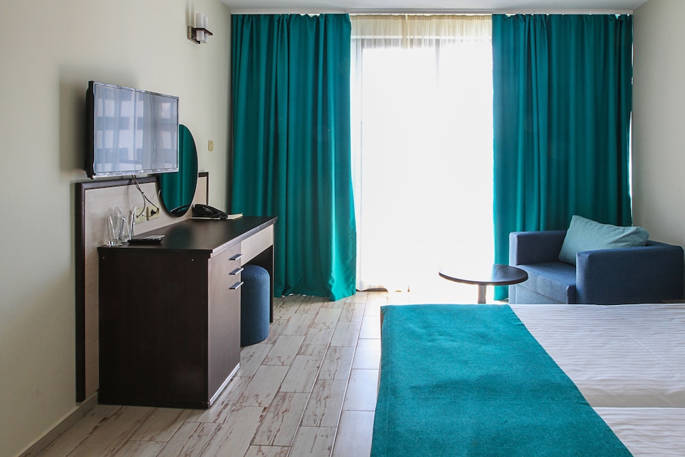 Smartline Meridian Hotel — Rooms in Sunny Beach, Burgas Region