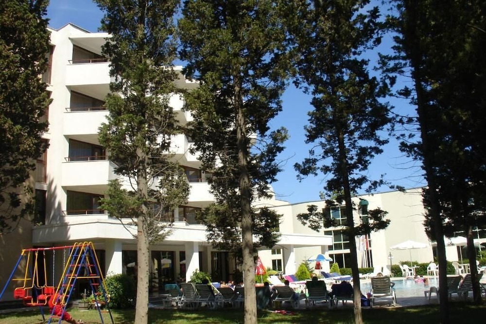 Hotel Klisura — Hotel building in Sunny Beach, Burgas Region