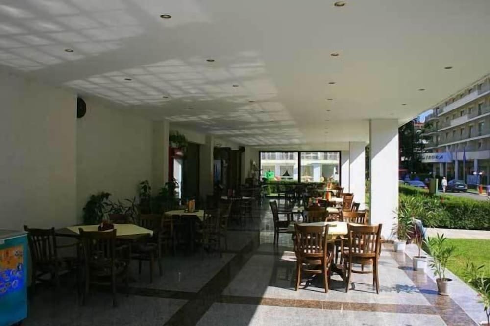 Hotel Klisura — Restaurant & bars in Sunny Beach, Burgas Region