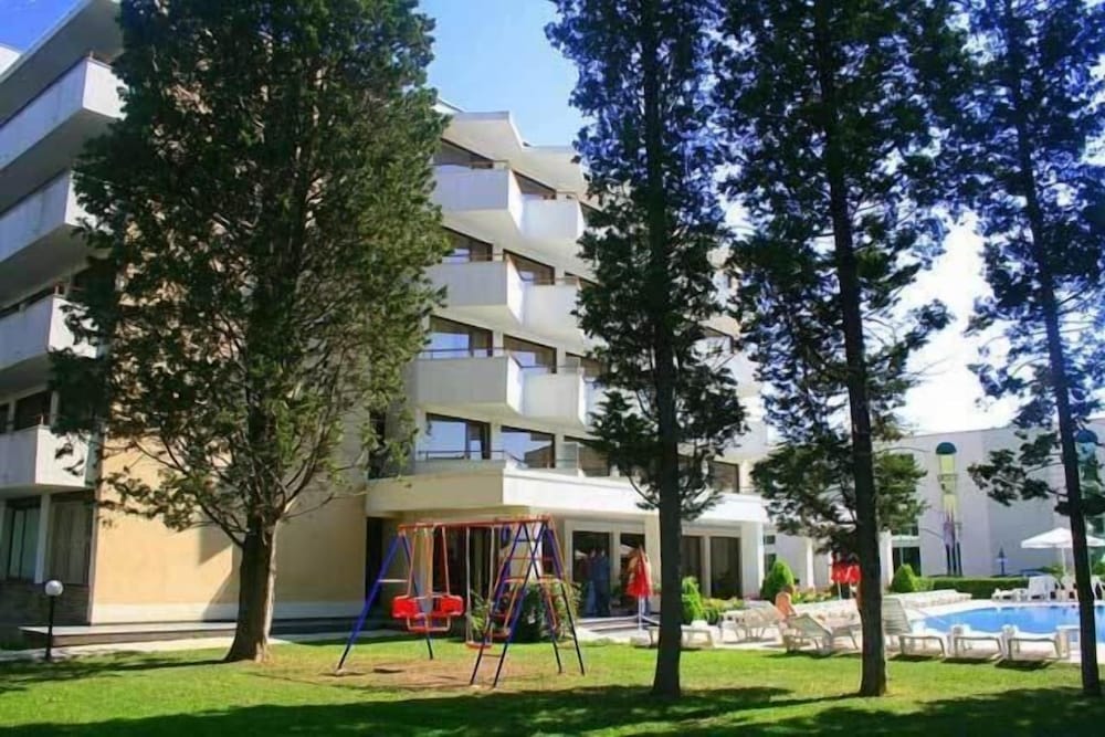 Hotel Klisura — Hotel building in Sunny Beach, Burgas Region