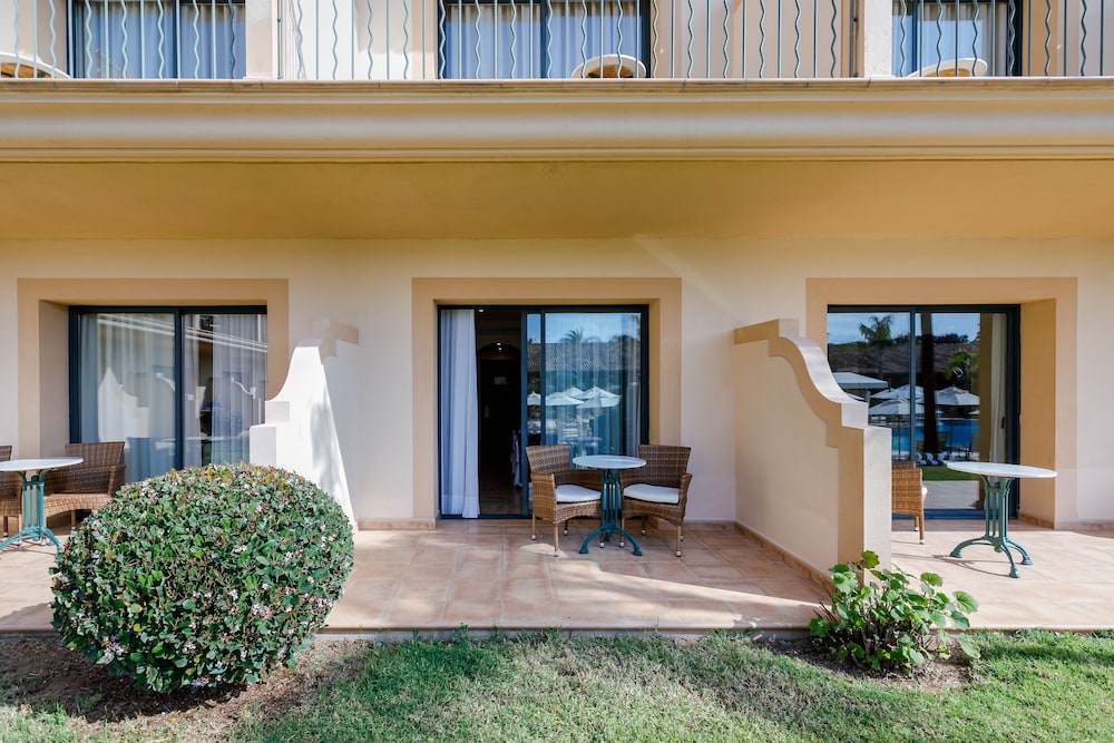La Quinta Menorca by Portblue Boutique — Hotel building in Cala'n Bosch, Balearic Islands