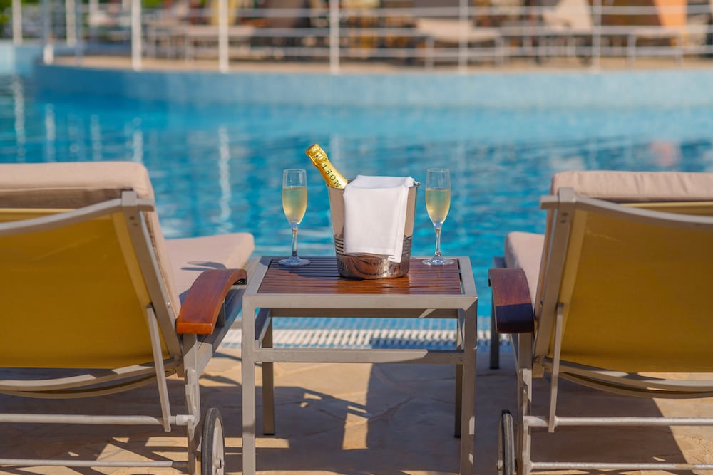 La Quinta Menorca by Portblue Boutique — Swimming pool in Cala'n Bosch, Balearic Islands