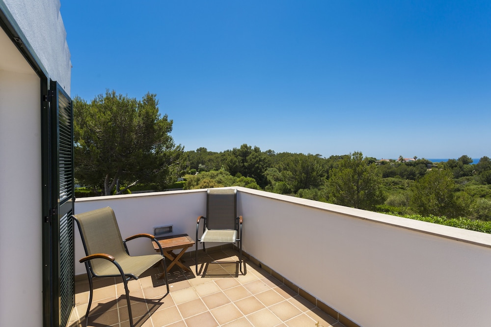 Villas Finesse — Hotel rooms in Son Bou, Balearic Islands