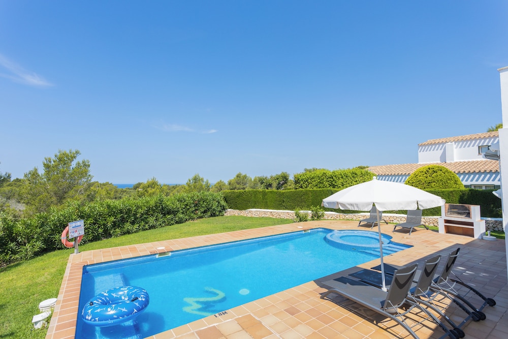Villas Finesse — Swimming pool in Son Bou, Balearic Islands