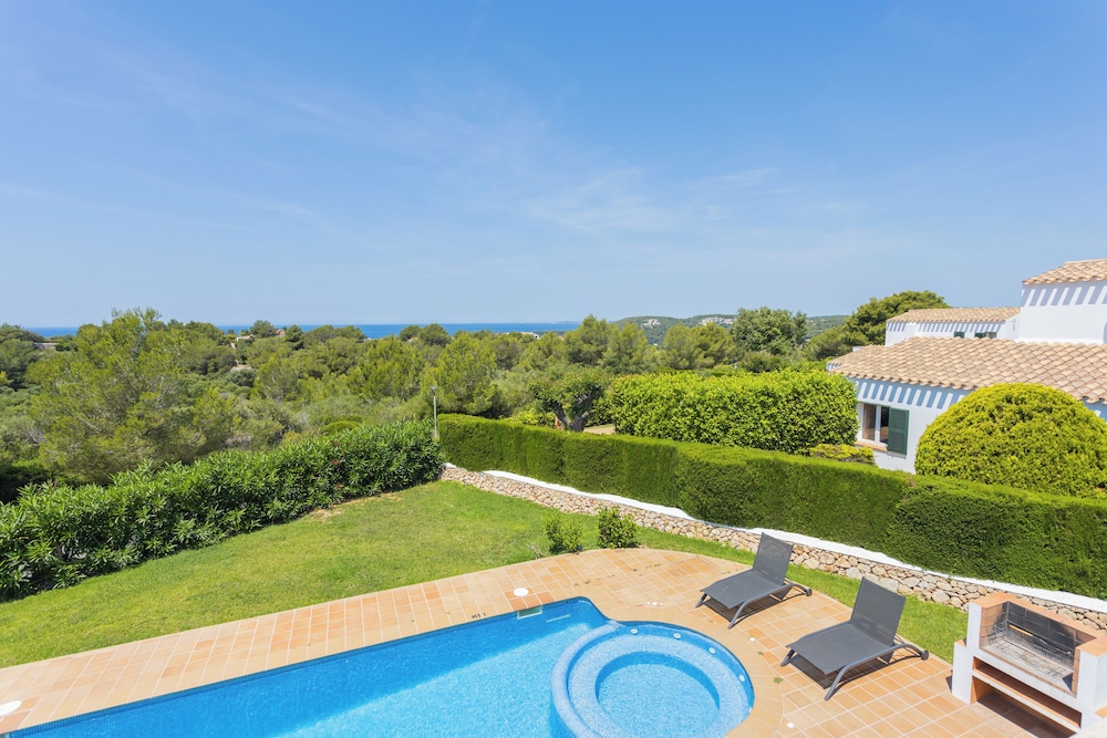 Villas Finesse — Swimming pool in Son Bou, Balearic Islands