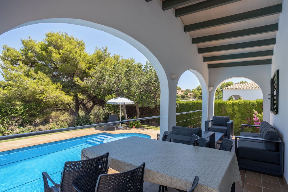 Villas Finesse — Swimming pool in Son Bou, Balearic Islands