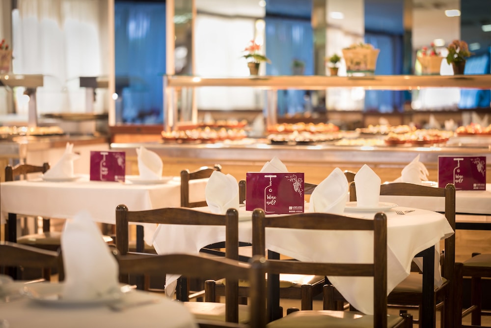 htop Palm Beach & SPA — Restaurant & bars in Lloret de Mar, Catalonia
