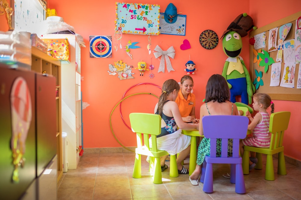 htop Palm Beach & SPA — Attractions for children in Lloret de Mar, Catalonia