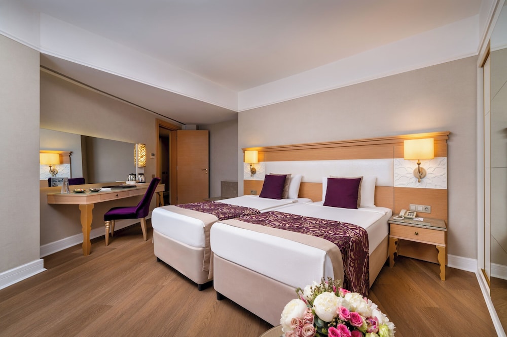 Villa Side Residence — Hotel rooms in Side