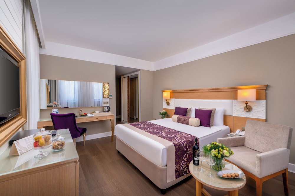 Villa Side Residence — Hotel rooms in Side