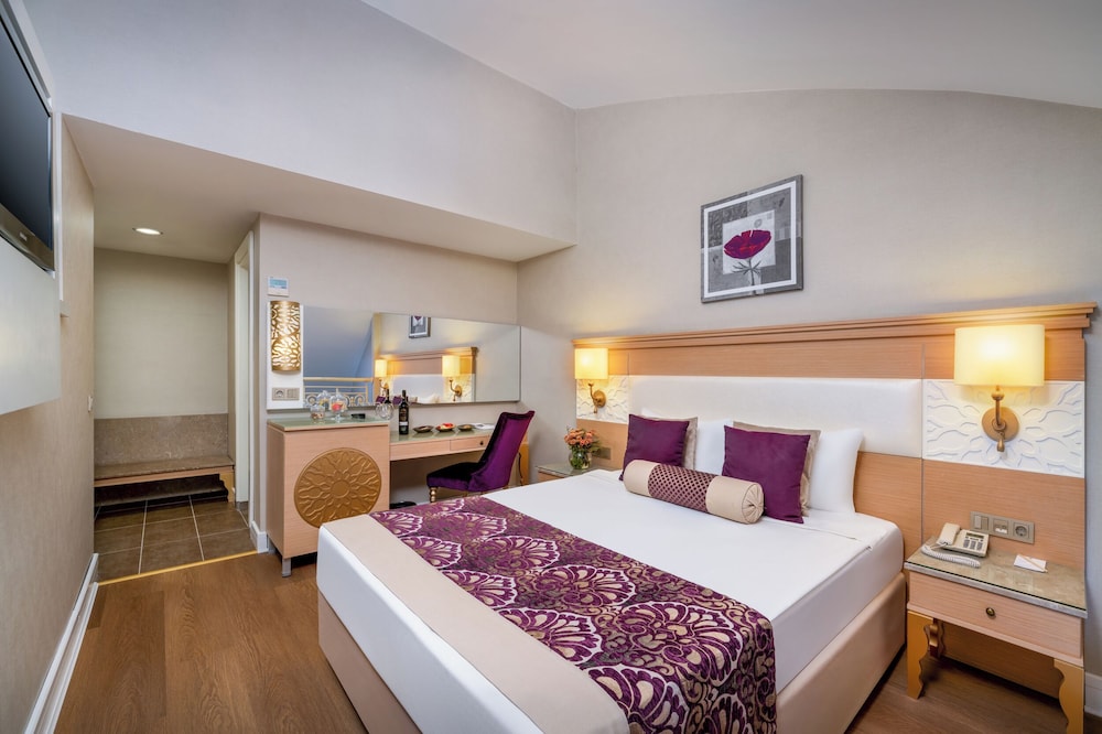 Villa Side Residence — Hotel rooms in Side