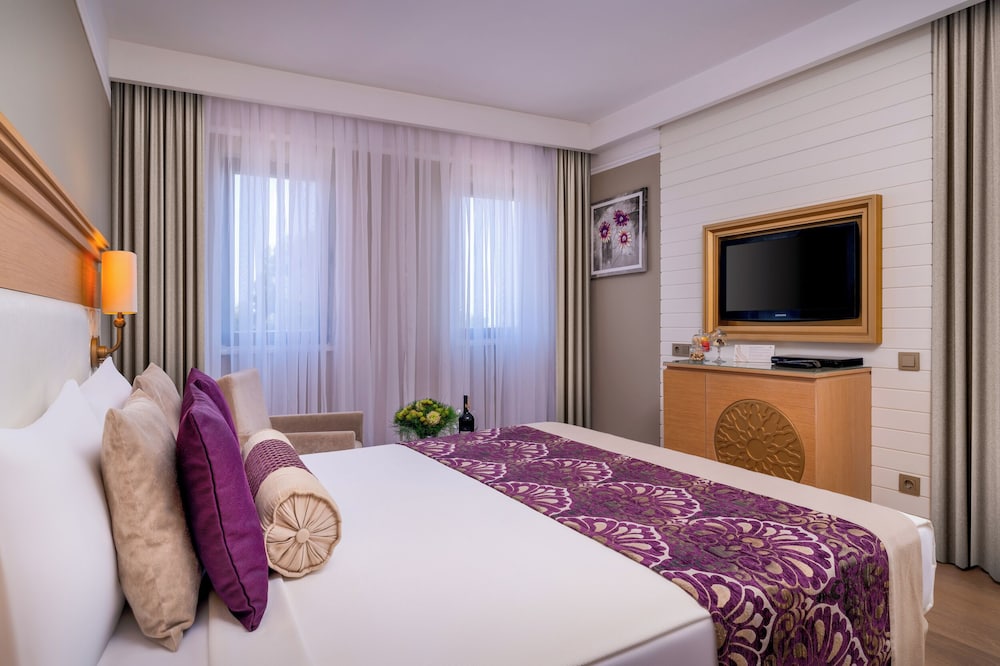 Villa Side Residence — Hotel rooms in Side