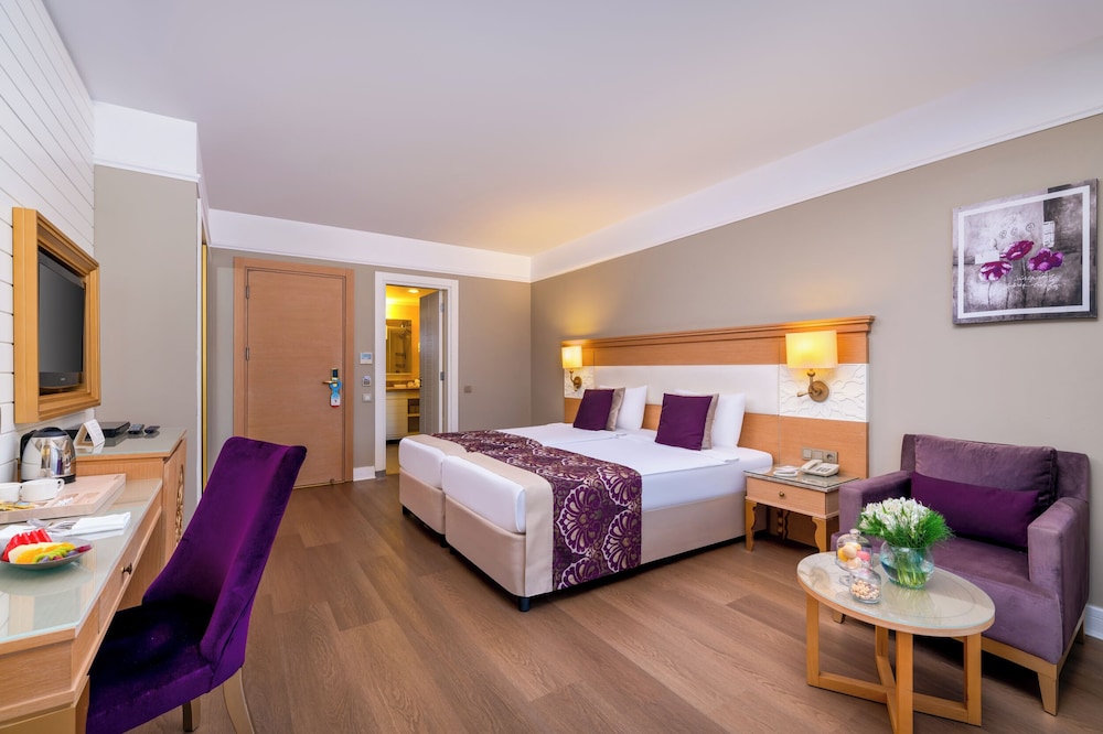 Villa Side Residence — Hotel rooms in Side