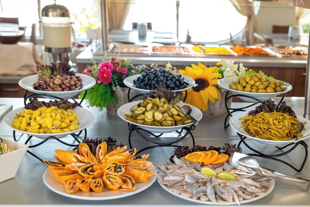 MPM Hotel Arsena — Restaurant & bars in Nessebar, Burgas Region