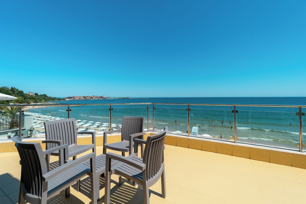 MPM Hotel Arsena — Beach in Nessebar, Burgas Region