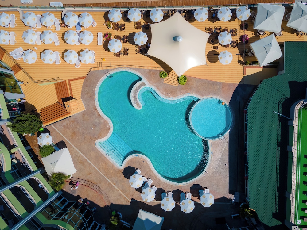 MPM Hotel Arsena — Pool in Nessebar, Burgas Region
