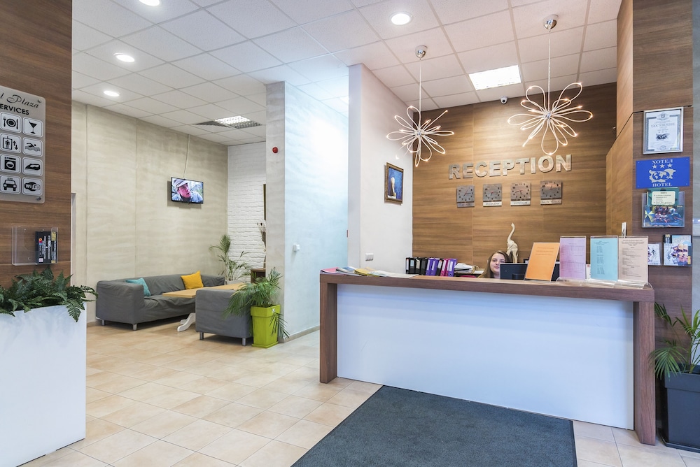 Admiral Plaza Hotel — Hotel building in Sunny Beach, Burgas Region