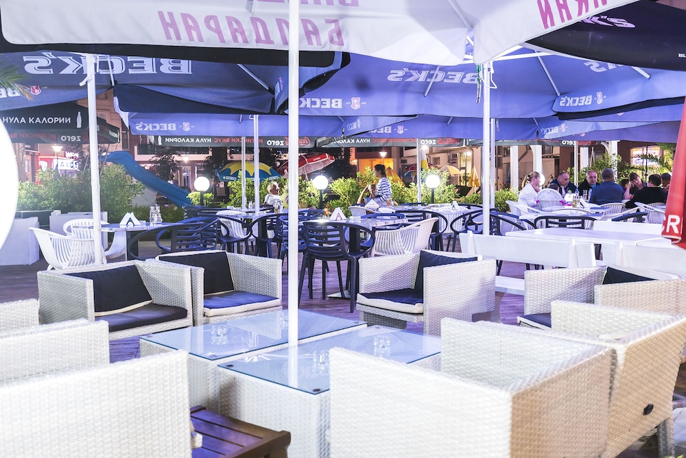 Admiral Plaza Hotel — Restaurant & bars in Sunny Beach, Burgas Region