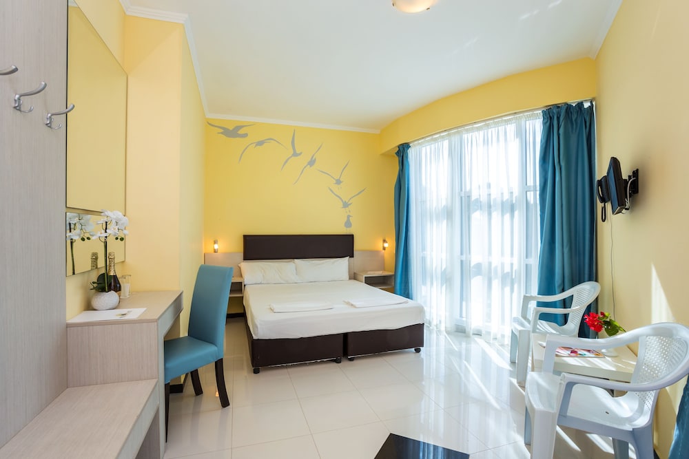 Blue Pearl Hotel — Hotel rooms in Sunny Beach, Burgas Region