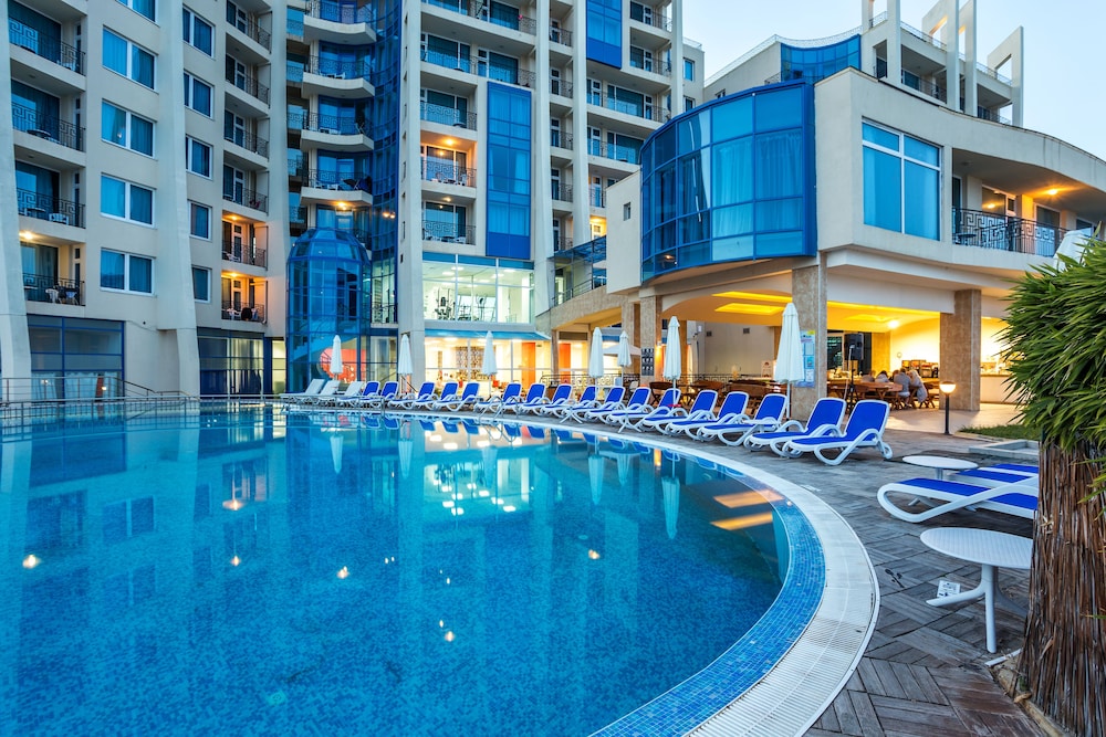 Blue Pearl Hotel — Swimming pool in Sunny Beach, Burgas Region