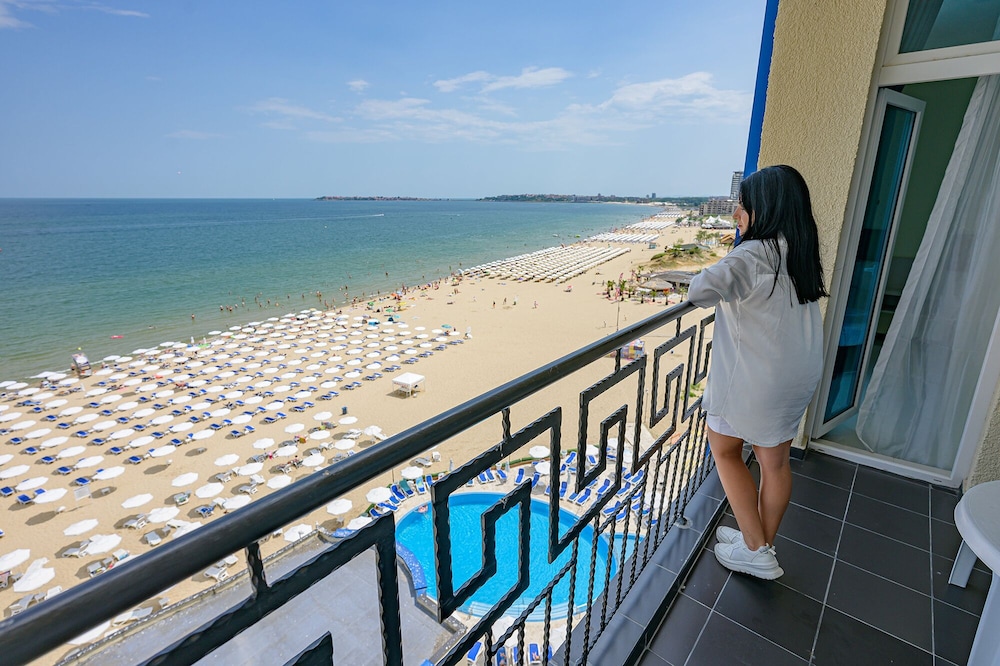 Blue Pearl Hotel — Beach in Sunny Beach, Burgas Region