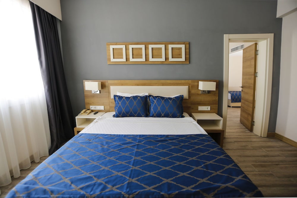 Fortezza Beach Resort — Hotel rooms in Hisarönü, Mugla