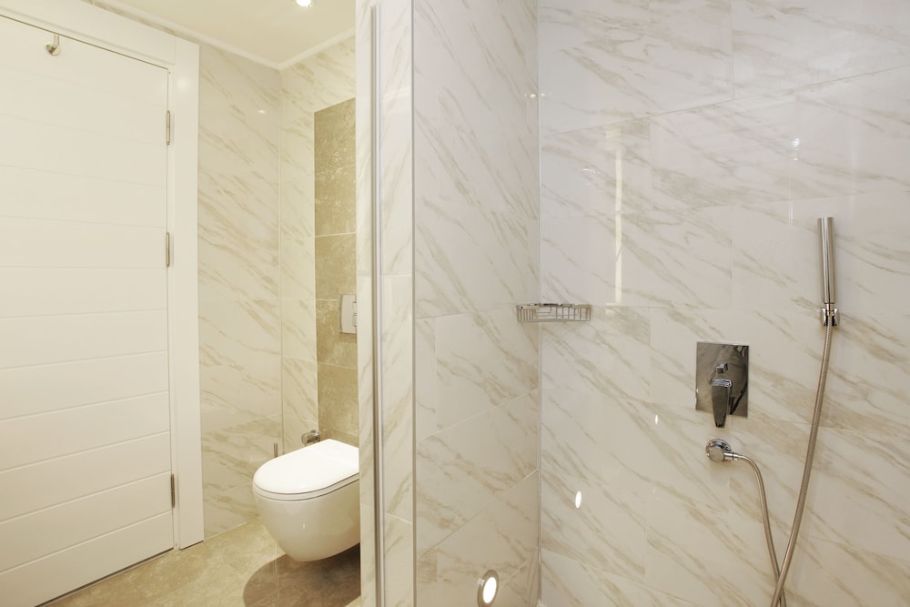 Kleopatra Suit Hotel — Hotel rooms in Alanya