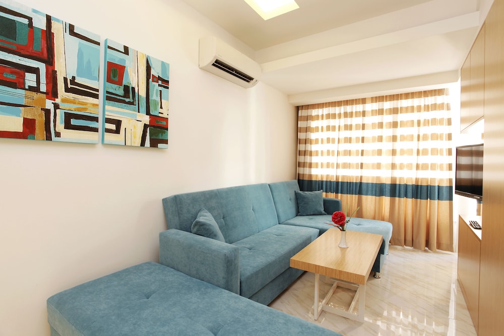 Kleopatra Suit Hotel — Hotel rooms in Alanya