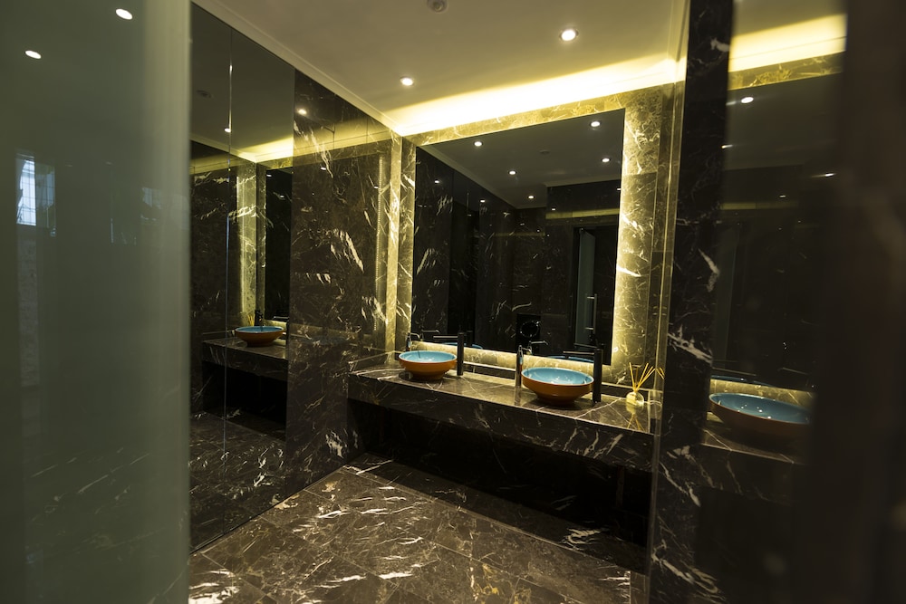 Kleopatra Suit Hotel — Spa in Alanya