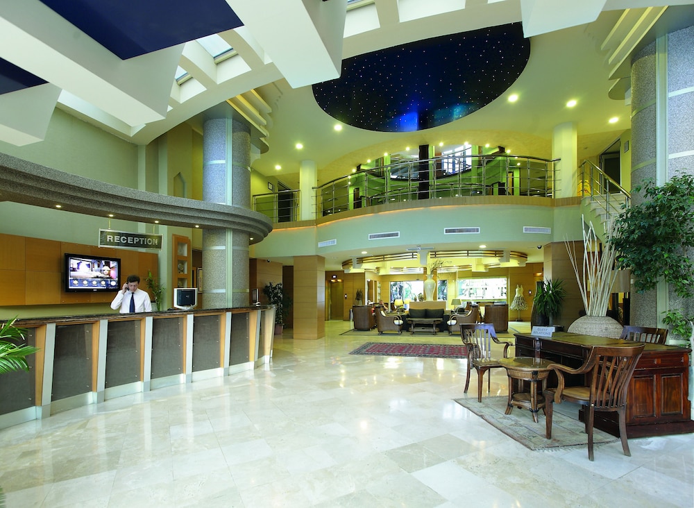 Grand Cettia Hotel — Hotel building in Marmaris, Mugla