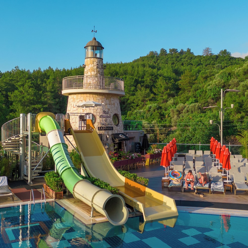 Grand Cettia Hotel — Swimming pool in Marmaris, Mugla