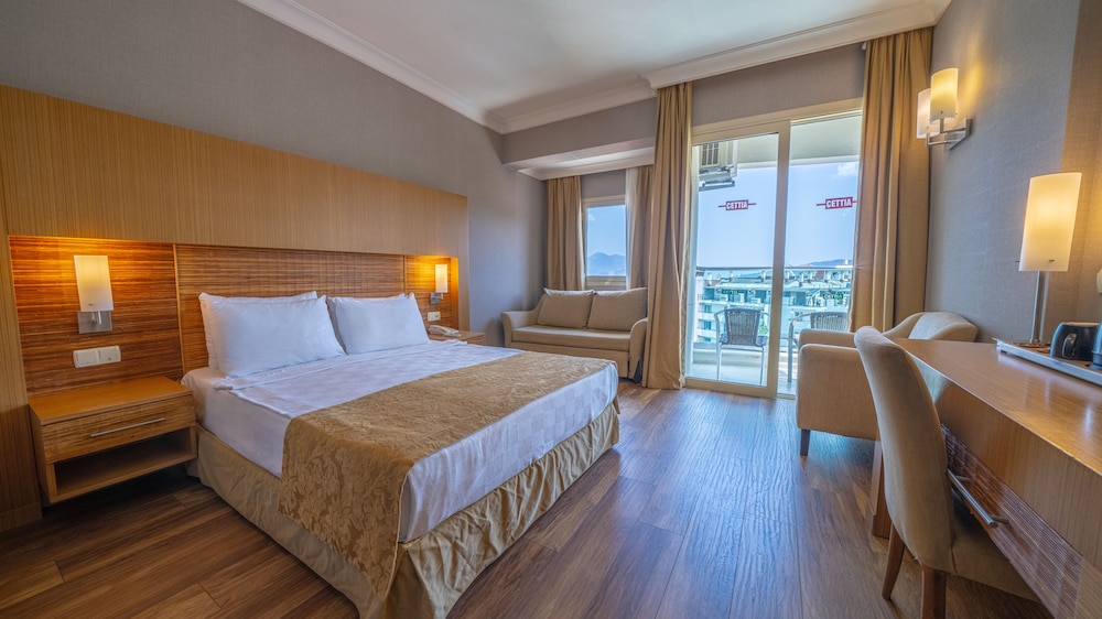 Grand Cettia Hotel — Hotel rooms in Marmaris, Mugla