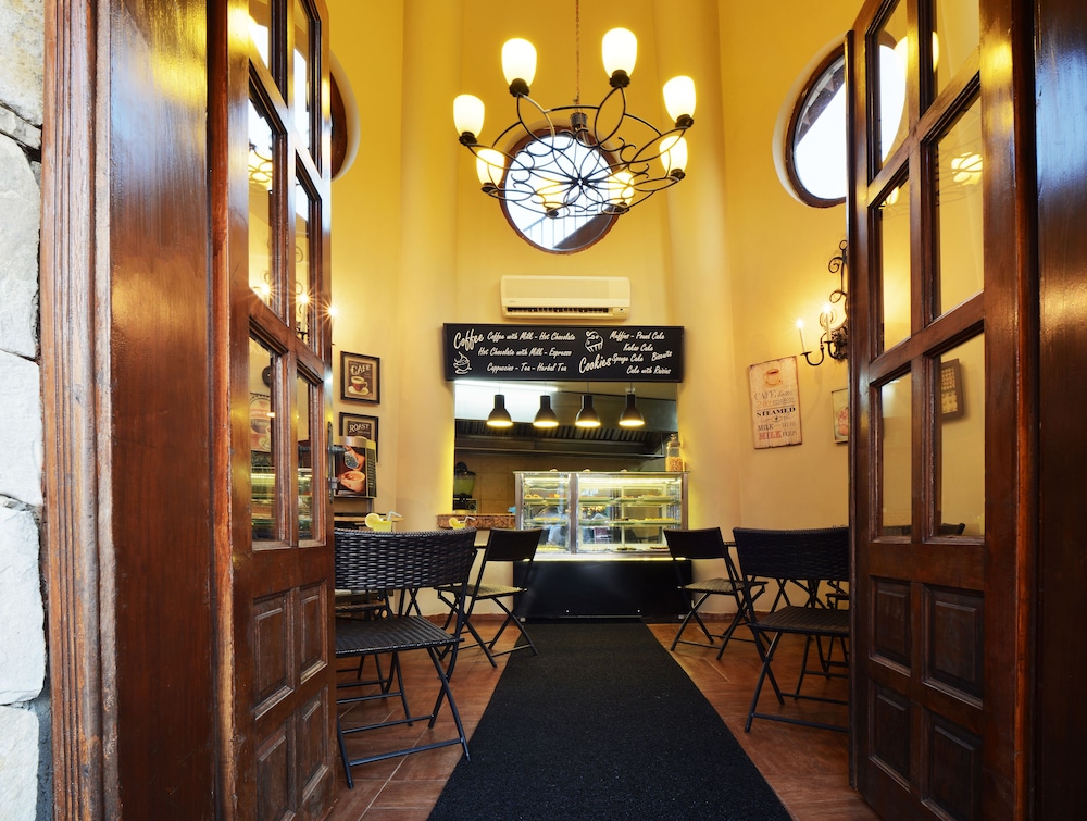 Grand Cettia Hotel — Restaurant & bars in Marmaris, Mugla